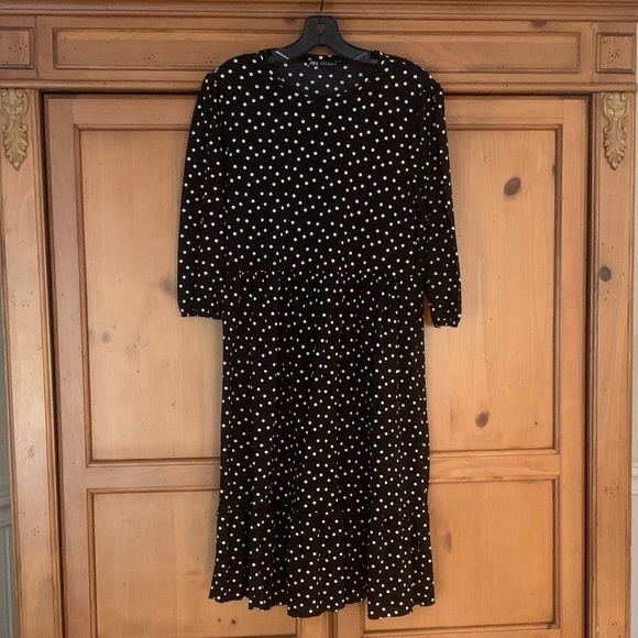 Zara Dresses & Skirts - Zara Dress